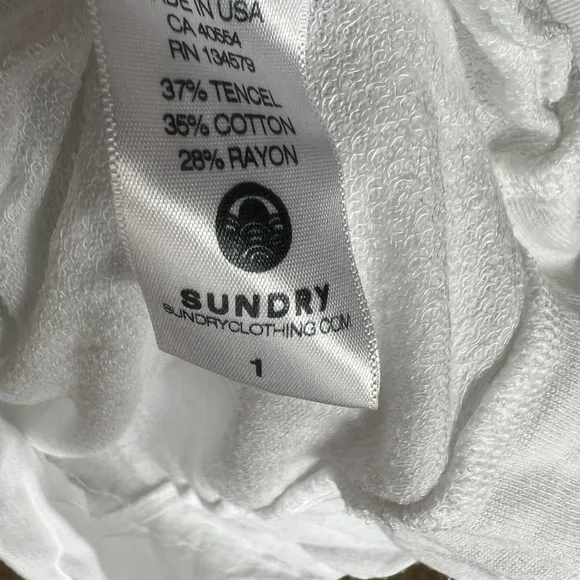 Sundry- Women's Long Sleeve Hooded Light Weight Tee- Size 1 (S) - Picture 5 of 10